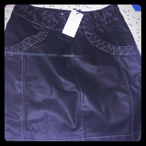Leather skirt